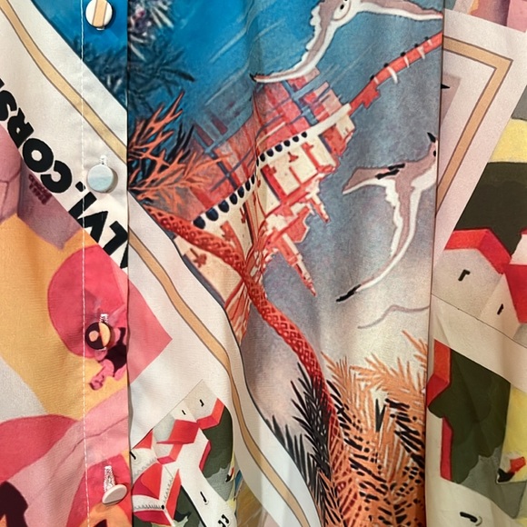 No Brand long sleeved blouse with outdoor scenery. Size Medium. - Picture 4 of 8